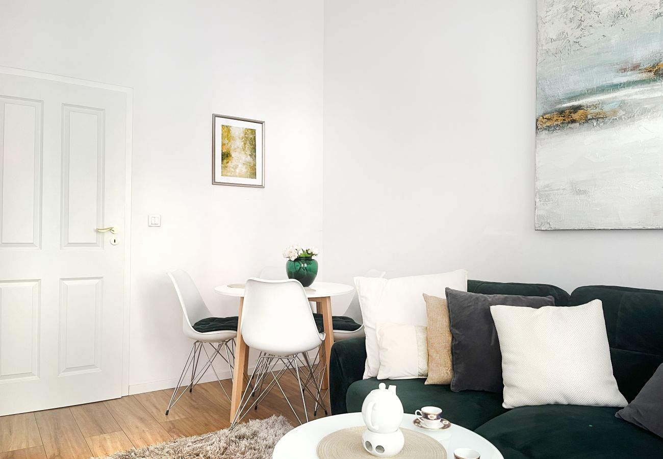 Apartament w Kraków - Uroczy Apartament dla 4 gości na Kazimierzu, Przemyska