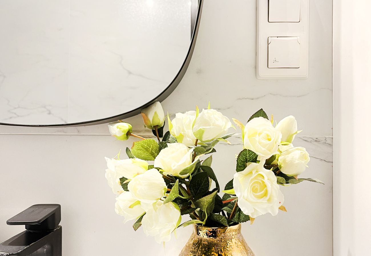 Apartament w Kraków - Uroczy Apartament dla 4 gości na Kazimierzu, Przemyska