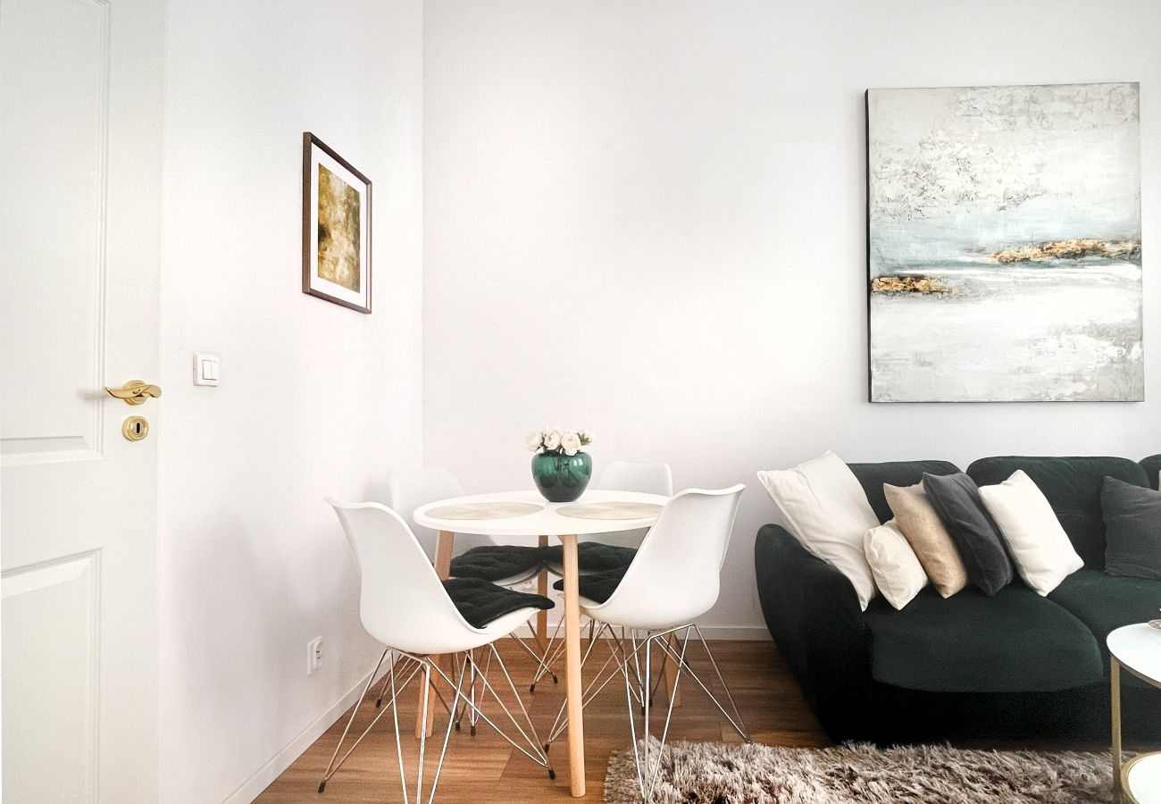 Apartament w Kraków - Uroczy Apartament dla 4 gości na Kazimierzu, Przemyska