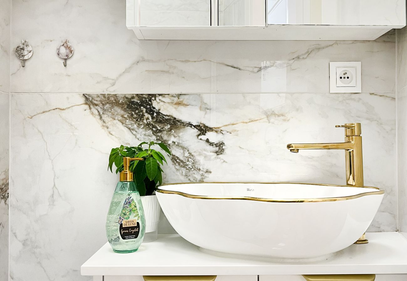 Apartament w Kraków - Apartament Premium w cichej okolicy blisko Rynku, Koletek