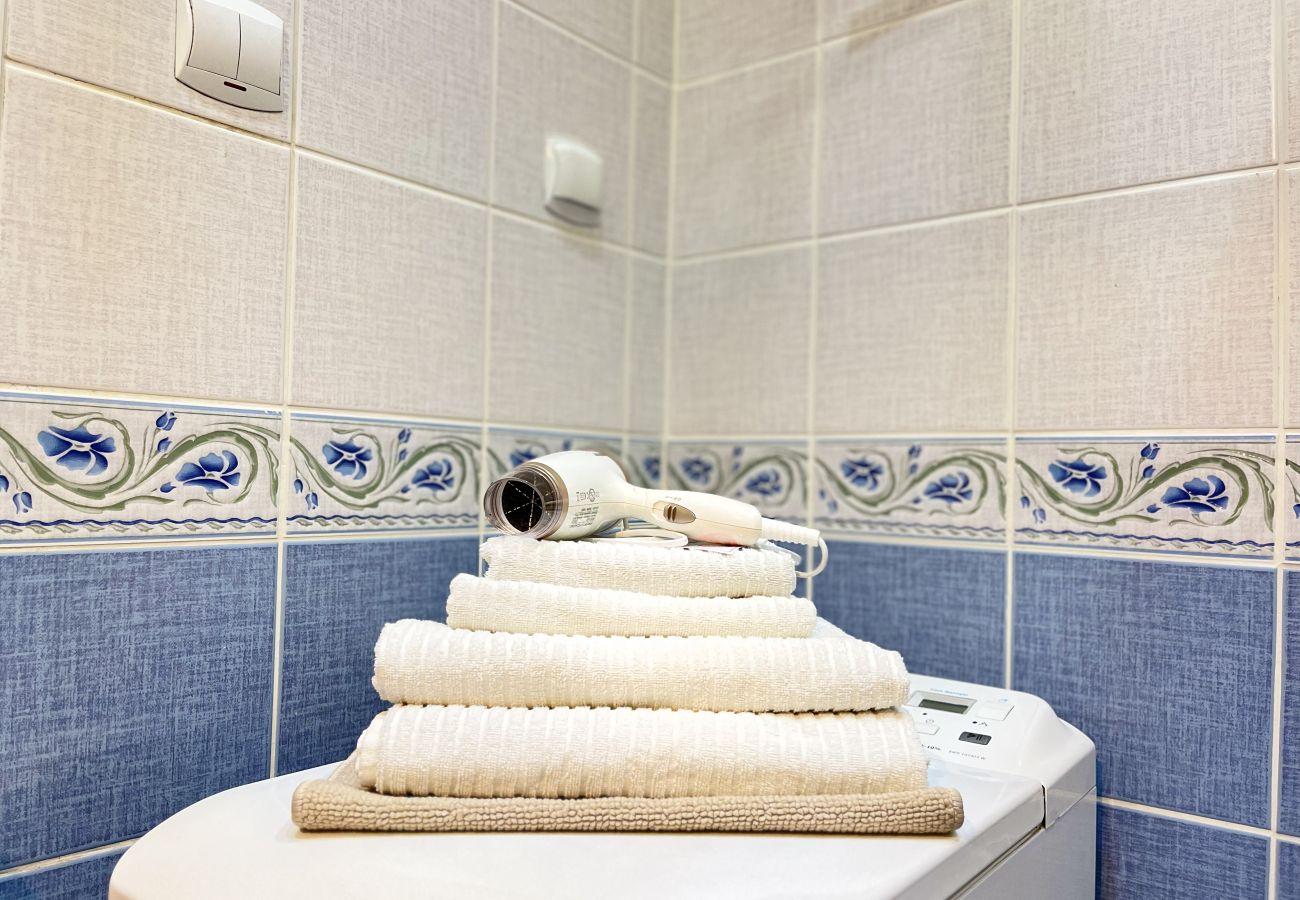 Apartament w Kraków - Przytulny Apartament z dwiema sypialniami Kraków, Centrum B