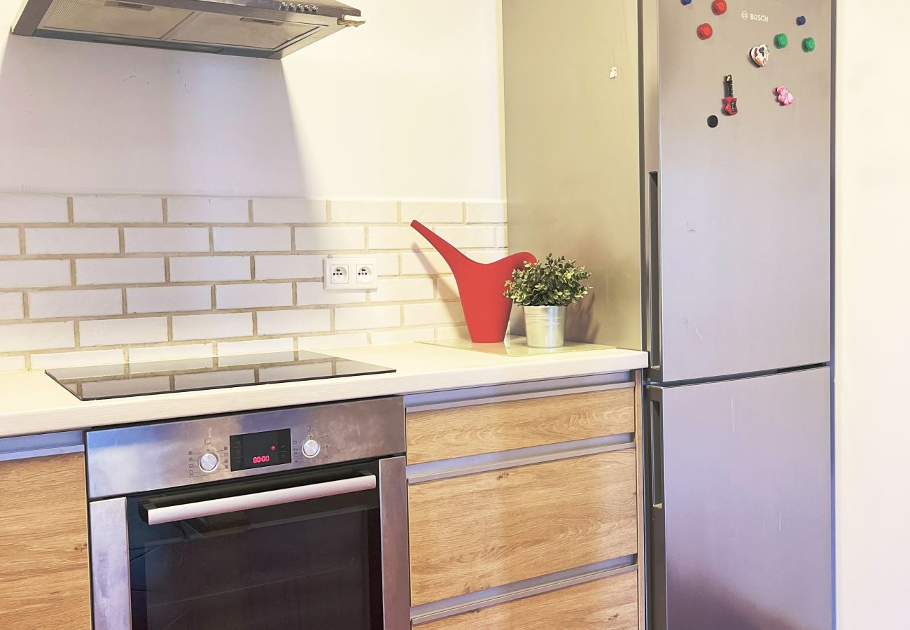 Apartament w Kraków - Apartament Premium z Balkonem i AC | Zabłocie, Przemysłowa