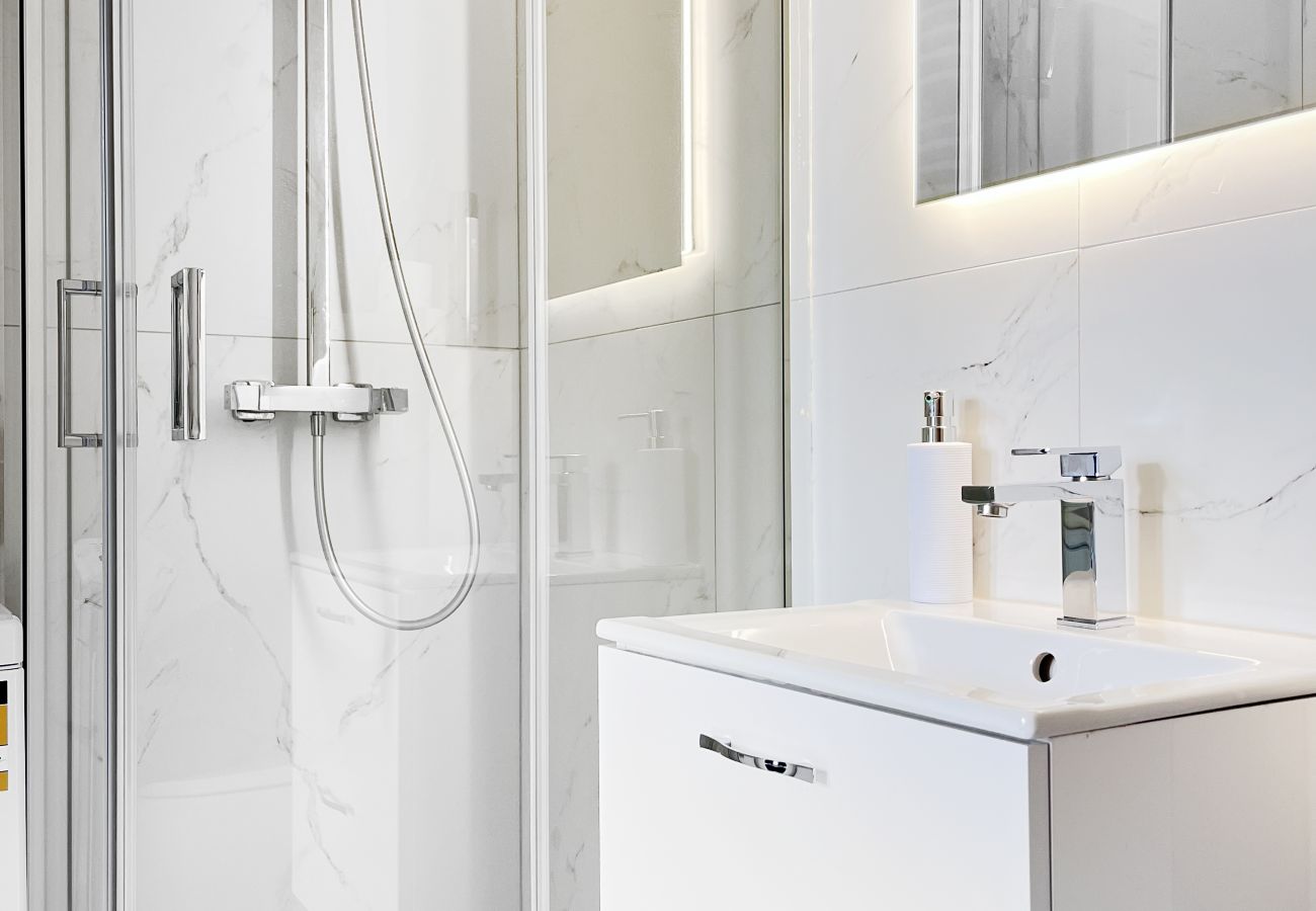 Apartament w Kraków - Apartament z klimatyzacją dla 6 gości w Krakowie, Lubomirskiego