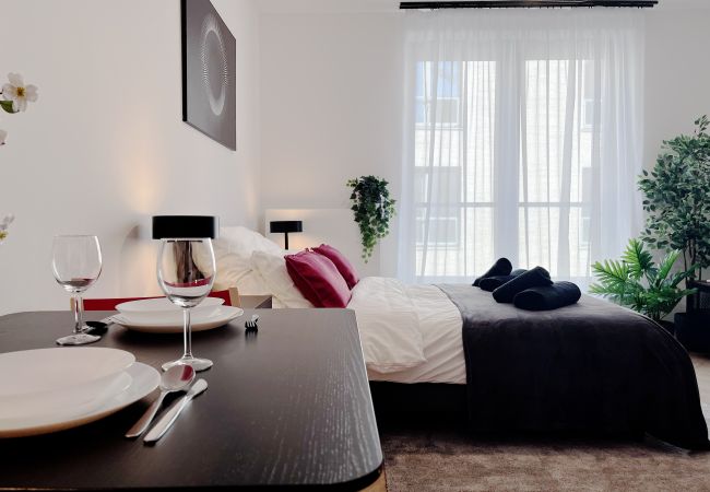 Studio w Kraków - Apartament Premium z klimatyzacją, centrum Krakowa, Dąbrowskiego