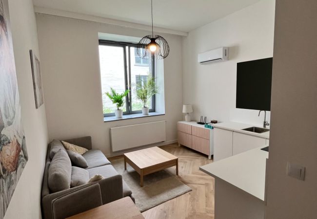 Studio w Kraków - Dąbrowskiego 12